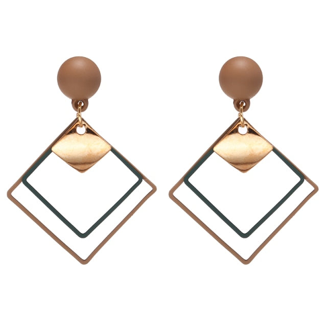 Korean Statement Black Acrylic Drop Earrings for Women 2019 Fashion Jewelry Vintage Geometric Gold Asymmetric Earring