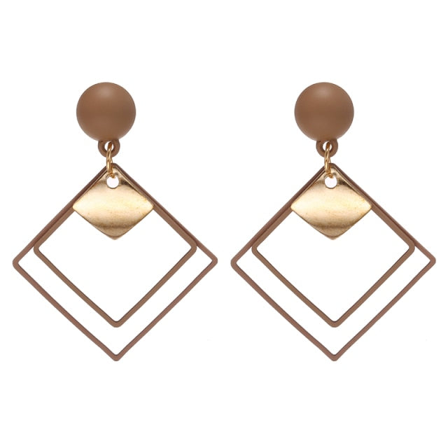 Korean Statement Black Acrylic Drop Earrings for Women 2019 Fashion Jewelry Vintage Geometric Gold Asymmetric Earring