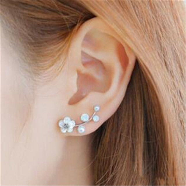 2020 New Crystal Flower Drop Earrings for Women Fashion Jewelry Gold colour Rhinestones Earrings Gift for Party Best Friend